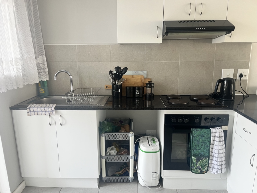 2 Bedroom Property for Sale in Fairview Eastern Cape
